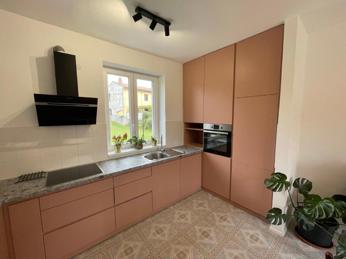 Cilka'S House, Authentic Homestay Near Lipica Sezana Bagian luar foto