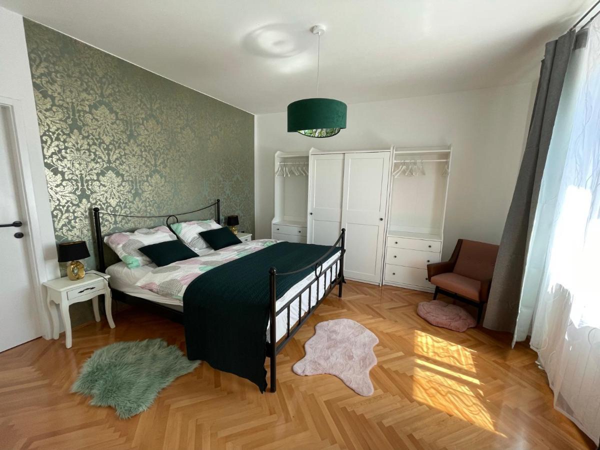 Cilka'S House, Authentic Homestay Near Lipica Sezana Bagian luar foto