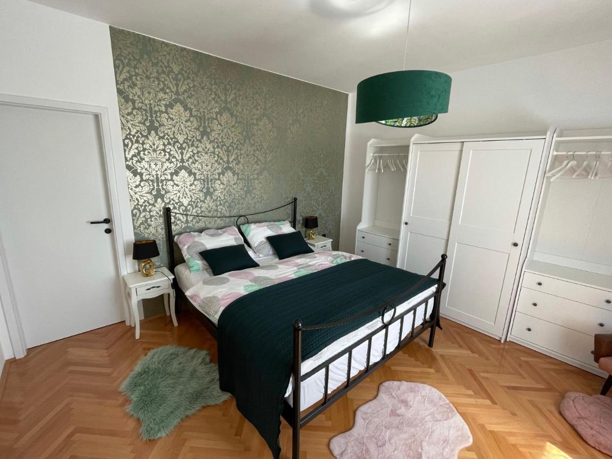 Cilka'S House, Authentic Homestay Near Lipica Sezana Bagian luar foto